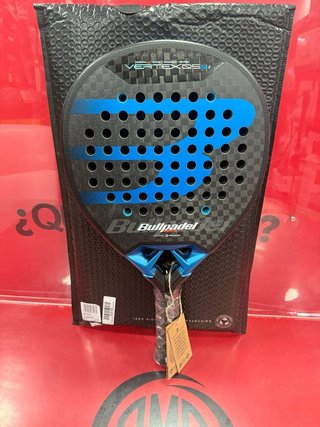 Pala Bullpadel Vertex 05 Hybrid 2026