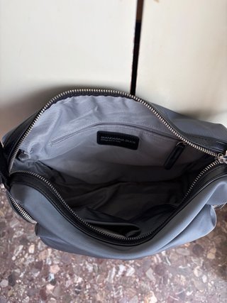 Bolso bandolera gris Mandarina Duck