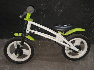 Bicicleta de aprendizaje infantil
