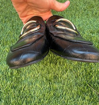 Mocasines Mango efecto piel cocodrilo dorados