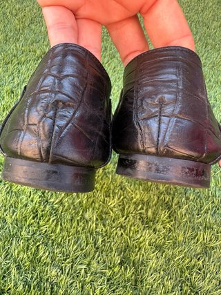Mocasines Mango efecto piel cocodrilo dorados
