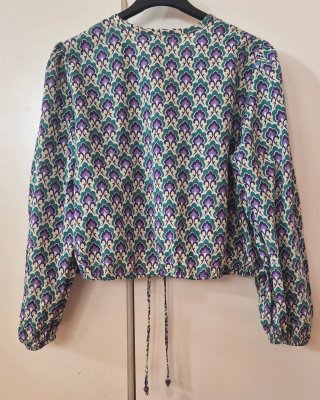 Blusa estampada manga larga