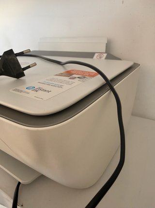 Impresora Multifunción Wi-Fi HP DeskJet 2720e