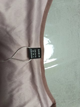 Camiseta elegante manga larga beige