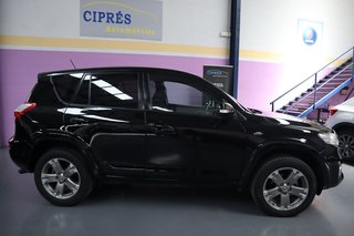 Toyota Rav4 2.2 D-CAT Executive 4x4 150cv Aut.