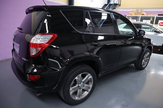 Toyota Rav4 2.2 D-CAT Executive 4x4 150cv Aut.