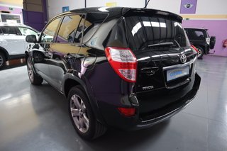 Toyota Rav4 2.2 D-CAT Executive 4x4 150cv Aut.