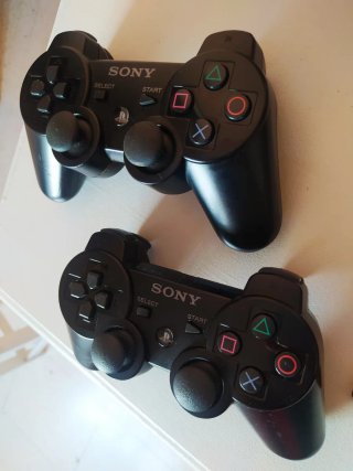 Lote consola PS3 fat 80GB +accesorios