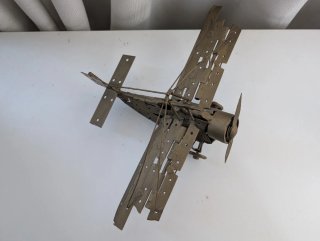 Avión Metálico Artesanal Antiguo