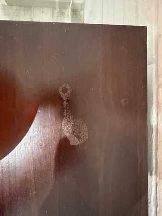 Recibidor de madera con espejo