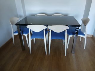 Sillas comedor beige y azul