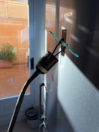 Lámpara de pie negra