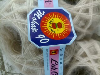 Lote 20 ovillos Mohair 90% Color Natural