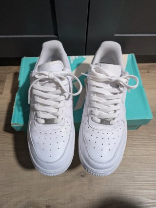 Nike Air Force 1