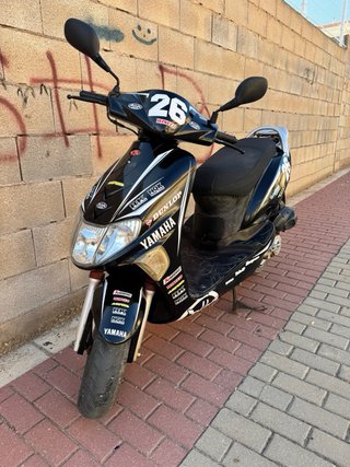 Moto Scooter Negra