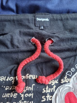 Falda negra Desigual S