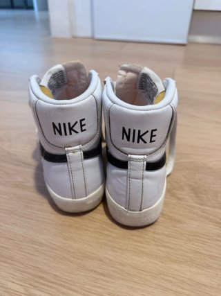 Nike Blazer Mid Talla 38 Blanco/Negro