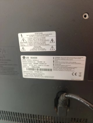 Mesa cristal y TV LG. Recoger Alicante o Albacete