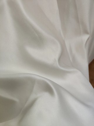 Cortinas de raso blancas