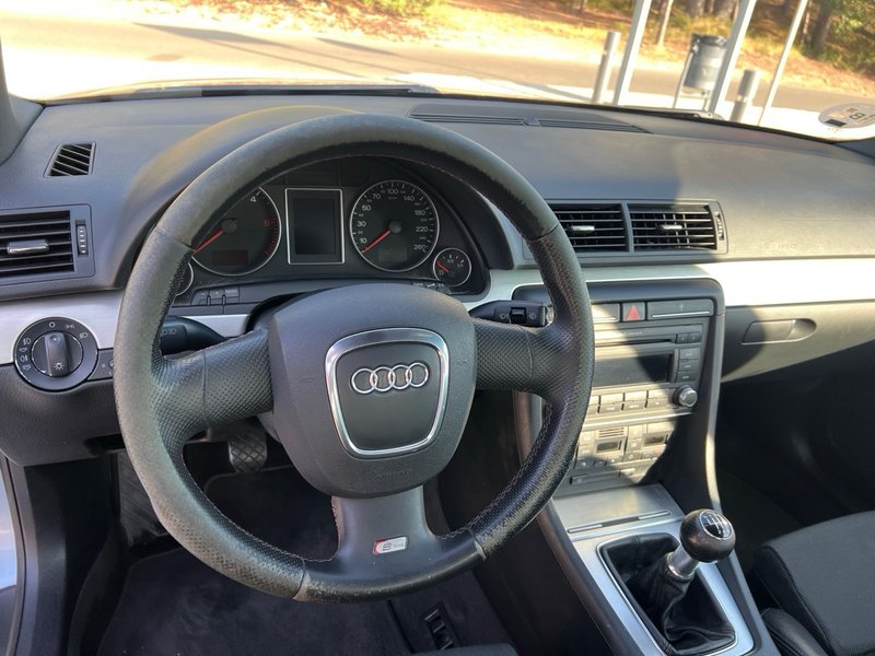 Audi A4 2006, foto 17