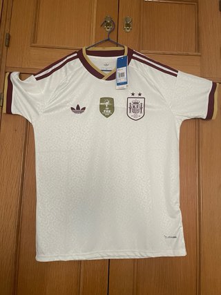 Camiseta España Mundial Adidas (30€ unidad)