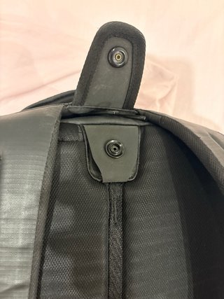 Mochila Thule Antirrobo 21L Viaje Impermeable