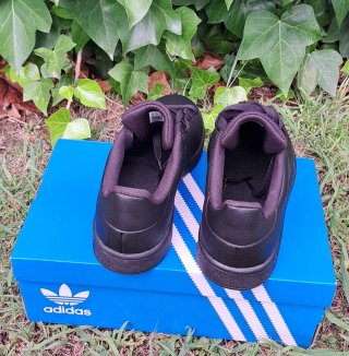 Zapatillas deportivas Adidas negras