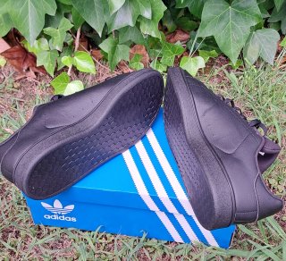 Zapatillas deportivas Adidas negras
