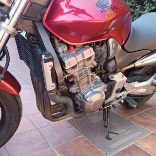 Honda Hornet 900 Roja