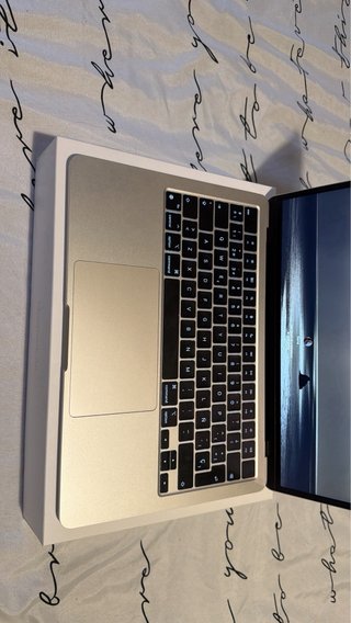 MACBOOK AIR 13” M2