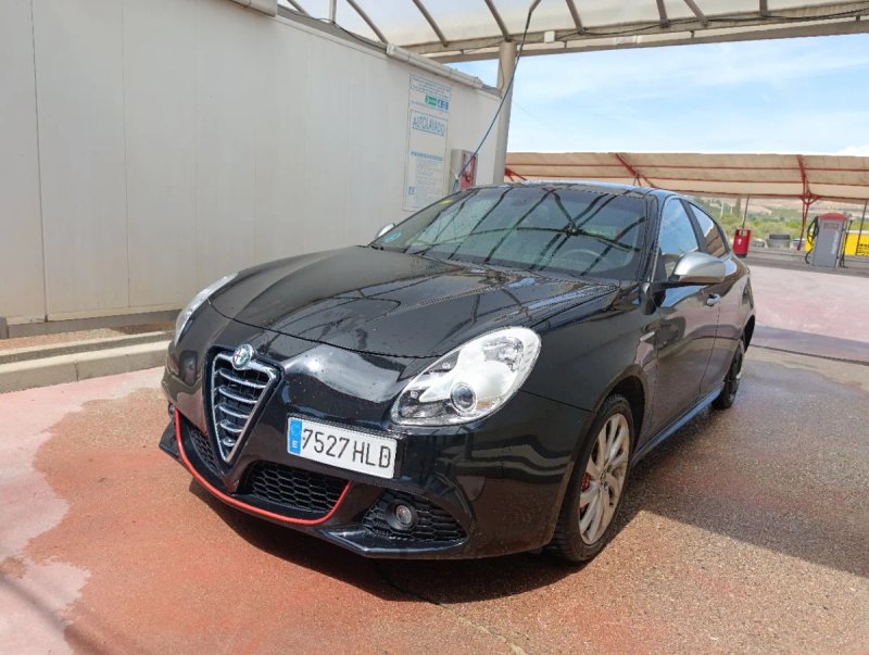 Alfa Romeo Giulietta 2012 - foto 1