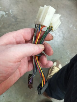 Conector Radio Nissan a ISO