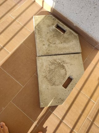 Bases para sombrilla de hormigón