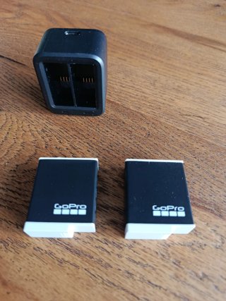 GoPro Hero 10 Black + batería Enduro+ cargador