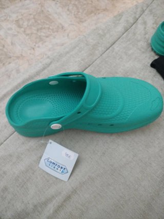 Zapatillas tipo chancla ortopedia color verde azul