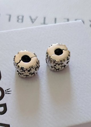 2 Charm Clip Pandora Flores
