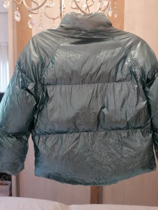 Chaqueta acolchada brillante niña