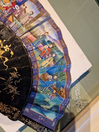 Abanico mil caras decorado