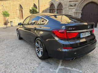 BMW 530d GT xDrive 245 CV Automático — FULL EQUIPA