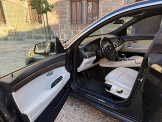 BMW 530d GT xDrive 245 CV Automático — FULL EQUIPA
