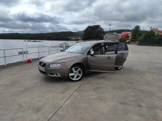 Volvo V70 2010