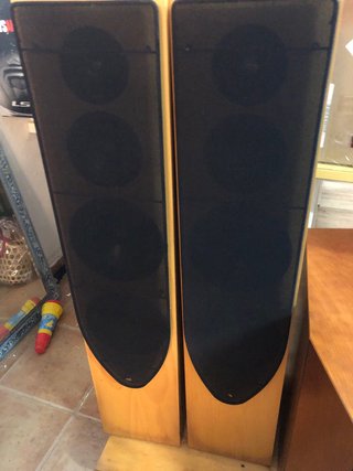 Altavoces JBL T600 y Subwoofer JBL