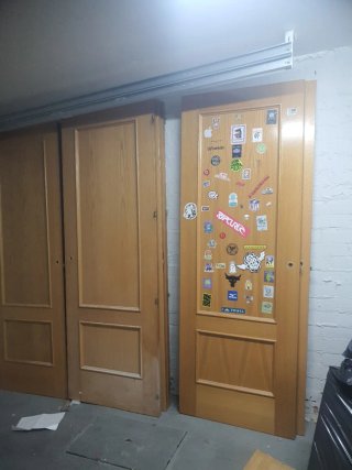 Lote 6 puertas ciegas, madera clara