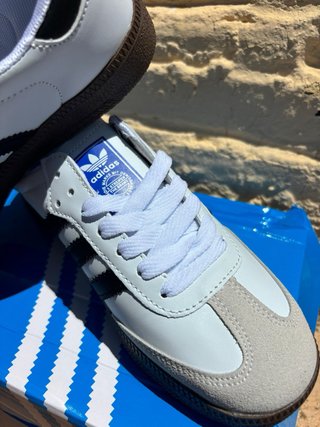 Adidas Samba Gris y Blanco