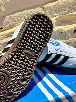 Adidas Samba Gris y Blanco