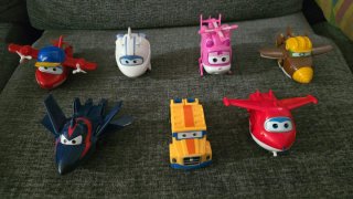 Pack 7 Figuras Superwings