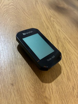 Ciclocomputador GPS Bryton Rider 420