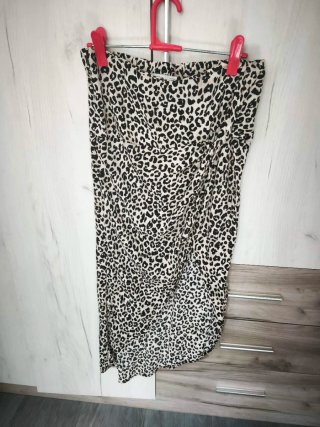 Falda estampado leopardo