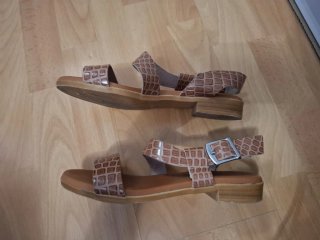 Sandalias piel marrón/beige T.39