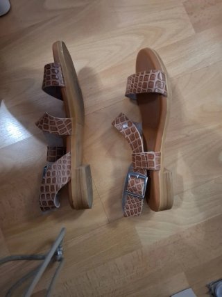 Sandalias piel marrón/beige T.39